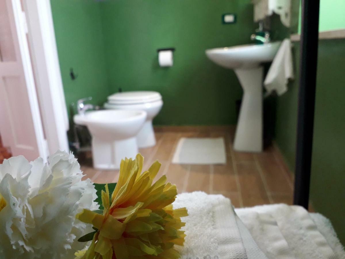 Alle Preci Country House Santa Restituta Ngoại thất bức ảnh